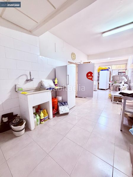 Foto ed8a79ed-0c65-4a48-81e7-6cf710931e7a. Lloguer local comercial a Quart de Poblet