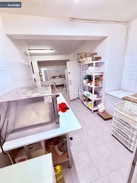 Foto fc7a4d2d-d1a8-4bb8-828f-ebf8f93396e7. Lloguer local comercial a Quart de Poblet