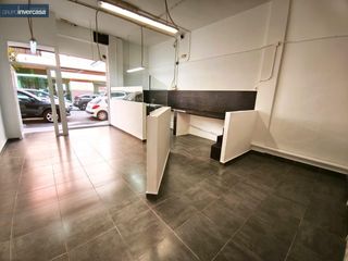 Miete Geschäftsraum in Quart de Poblet. Local comercial de 74m2 situado en zona santa cecilia quart de p