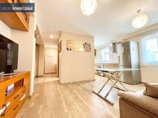 Rent Flat in Centro Ciudad. Vivienda reformada y amueblada, en 2º planta sin ascensor, en zo