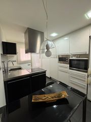 Dúplex a Centre - Passeig i Rodalies. Precioso dúplex de diseño