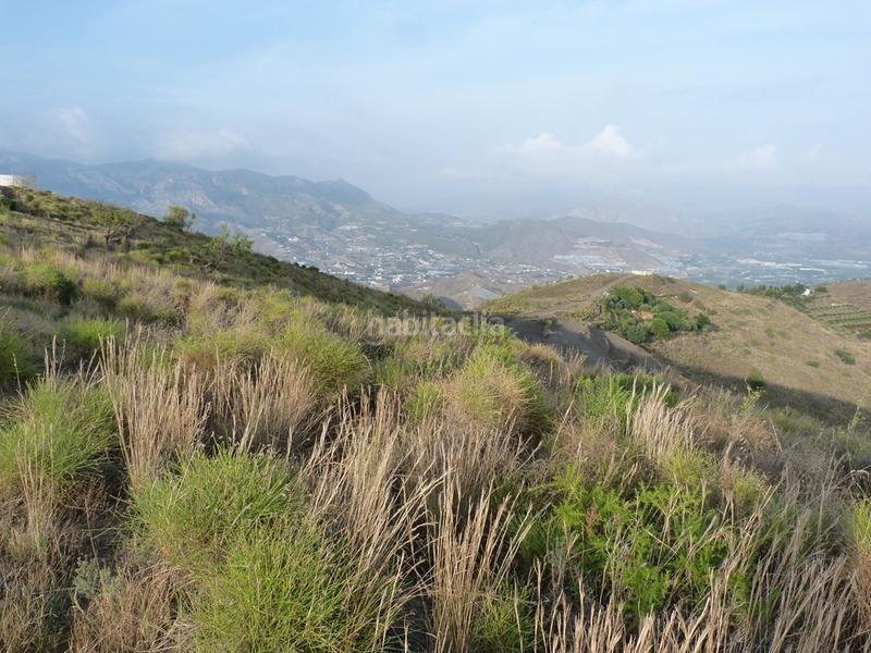 Foto 6198d5e9-833f-499a-b934-0b6b29d1b273. Terrain résidentiel dans Centro Salobreña