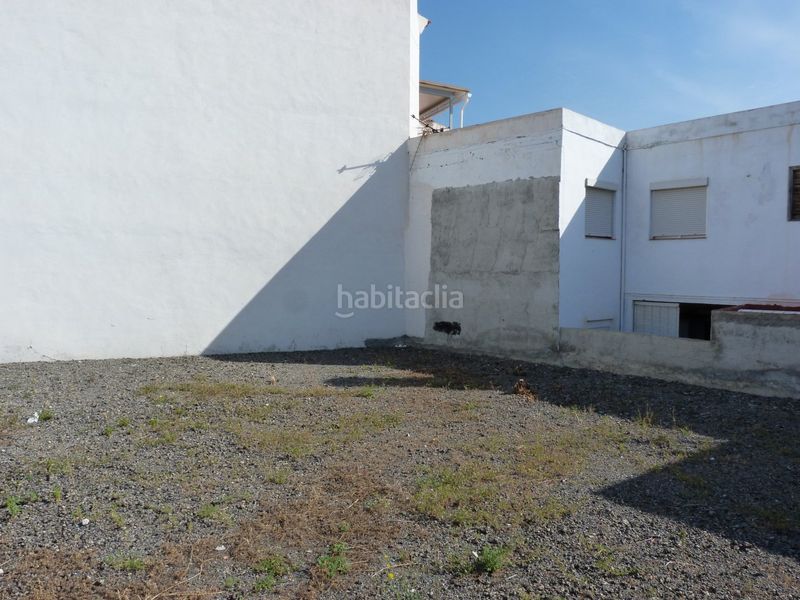 Foto a2a1e82b-09f5-447d-87e5-253ca19068f3. Terreny residencial a Centro Salobreña