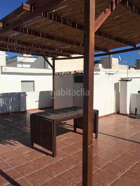 Foto 3fb42060-1a9b-46a2-a87b-c90ee8102257. Casa a Ítrabo