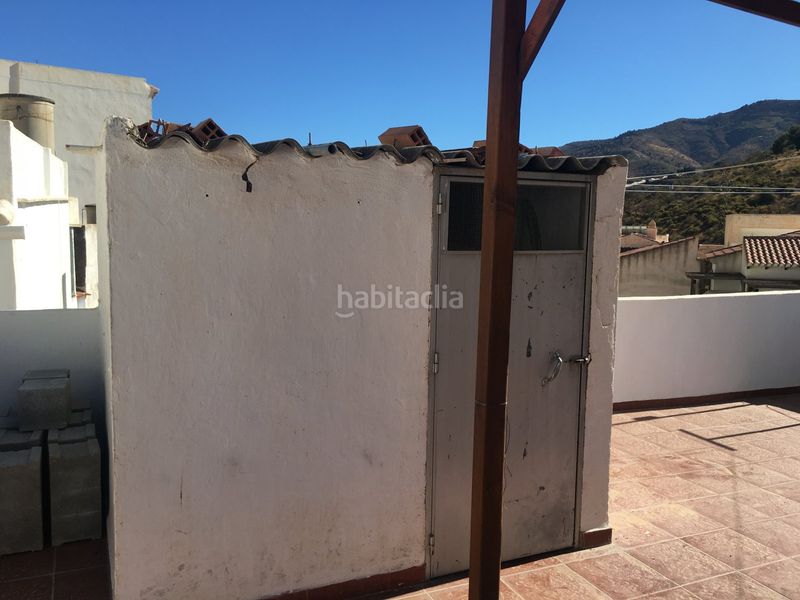 Foto b48139f9-e420-4d3a-a664-f405efba809f. Casa a Ítrabo