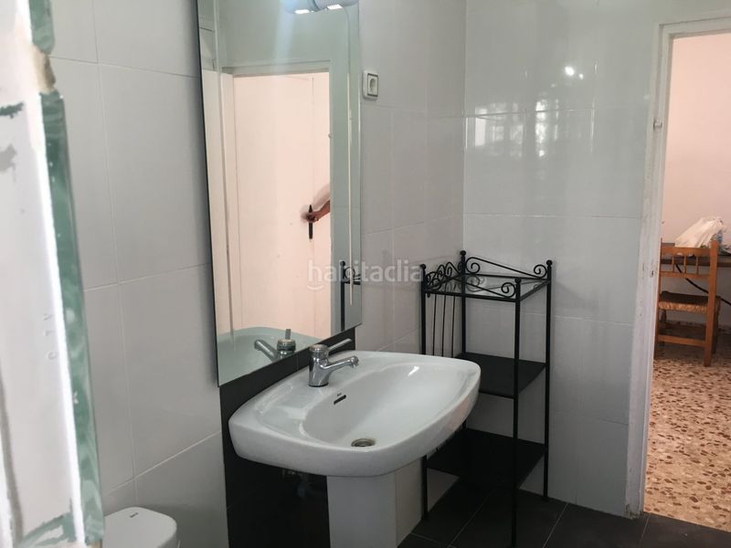 Foto c86178c0-d191-4553-8c24-65adc5c8d494. Casa a Ítrabo