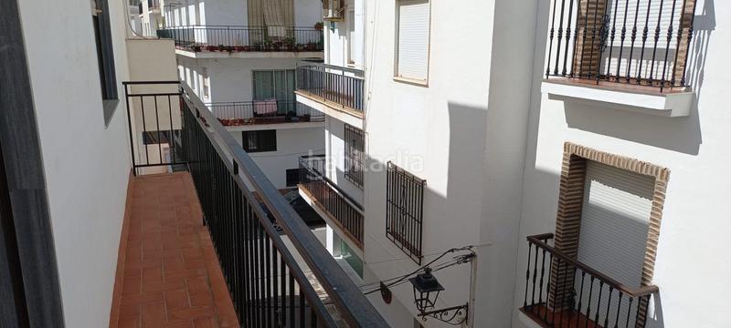 Foto 3a36d7ba-3b3a-4fdc-bcf2-2588d3cbd76b. Edifici a Centro Salobreña