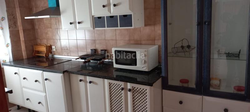 Foto 512d23e3-2f52-4dc7-9e40-2b7e1a32900d. Edifici a Centro Salobreña
