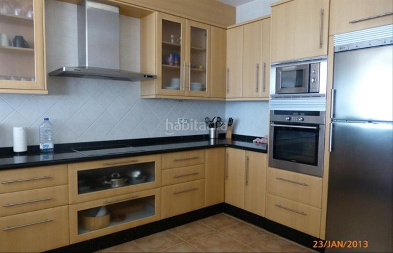 Foto 105d16b3-43b8-491b-b19c-644b38d6c5dc. Alquiler loft precio por semanaesta propiedad se terminó en 2006 y se diseñó como una segunda casa, por lo tanto, los contenidos son de un nivel en Salobreña