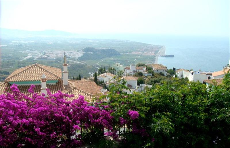 Foto f8191fc3-5fa0-4010-9b5f-368266c12eee. Alquiler loft precio por semanaesta propiedad se terminó en 2006 y se diseñó como una segunda casa, por lo tanto, los contenidos son de un nivel en Salobreña