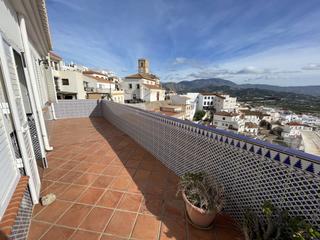 Edifici a Centro. Se vende en el pueblo costero de salobreña granada un bloque de