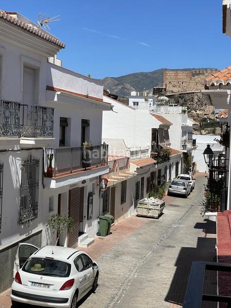 Foto 47f4adc1-e16f-48b2-8793-7ad5e7f9a991. Casa  en venta en el casco antiguo .este pintoresco pueblo de la costa granadina goza de su situación costera, de su ce en Salobreña