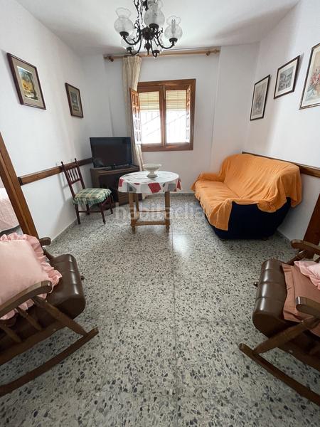 Foto 5a554f73-b068-4b0a-b2f9-c5418ba875c8. Casa  en venta en el casco antiguo .este pintoresco pueblo de la costa granadina goza de su situación costera, de su ce en Salobreña