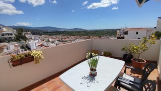 Dúplex a Centro. Dúplex en casco antiguo de salobreña con 4 dorm., 2 baños, dos t