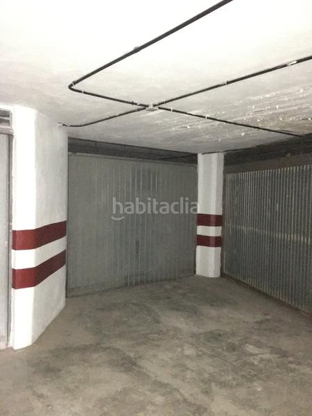 Foto a4aa6192-c026-42a0-ad6d-96f5d3ea793e. Aparcament cotxe a Centro Salobreña