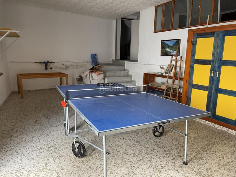 Foto 186f7b50-55df-4150-a0c1-3d5f28bb4490. Piso se vende en el pueblo costero granadala vivienda consta de tres dormitorios, con salón comedor, baño completo, cocina en Salobreña