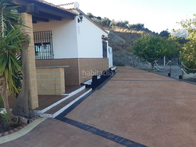 Foto a8a57c12-d3fc-40b4-a130-654efea0de52. Alquiler masía larga temporadaprecioso cortijo para alquilar en la zona de matagallares, . la casa tiene 3 dormitorios, un baño comp en Salobreña