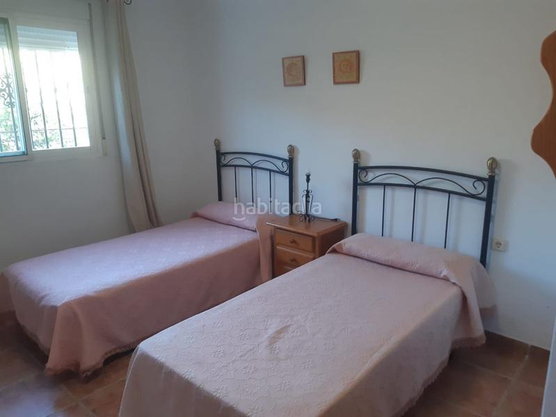 Foto 341fe3ec-f079-4818-9080-3f3f8d370c17. Rent country house with pool in Centro Salobreña