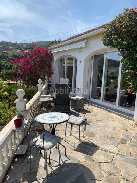 Foto 37fff472-b795-4f77-bbeb-4bb063d825ea. Xalet amb aparcament a Centro Salobreña