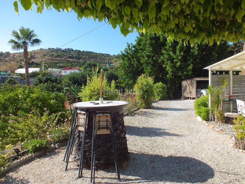 Foto 6b7102ba-7ae1-4a97-9033-196c913eeda4. Xalet amb aparcament a Centro Salobreña