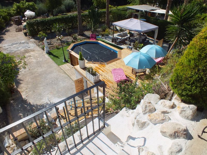 Foto 6f57af59-727b-4d55-9116-5fda0669e4d7. Xalet amb aparcament a Centro Salobreña