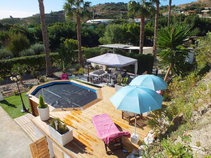 Foto 9bac5def-9566-4226-b84c-f3e6942c3ff9. Xalet amb aparcament a Centro Salobreña