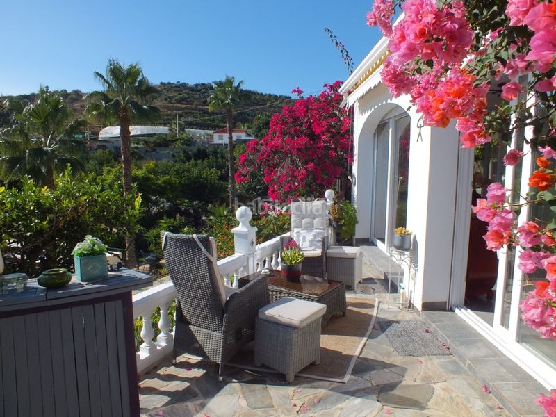 Foto b98f2e26-c688-493c-a827-fbc17c0b1acc. Xalet amb aparcament a Centro Salobreña