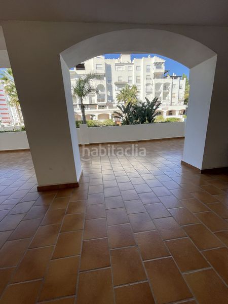 Foto d7927690-6667-4cda-9532-bdfe9c3ddf6f. Pis amb piscina a Salobreña costa Salobreña