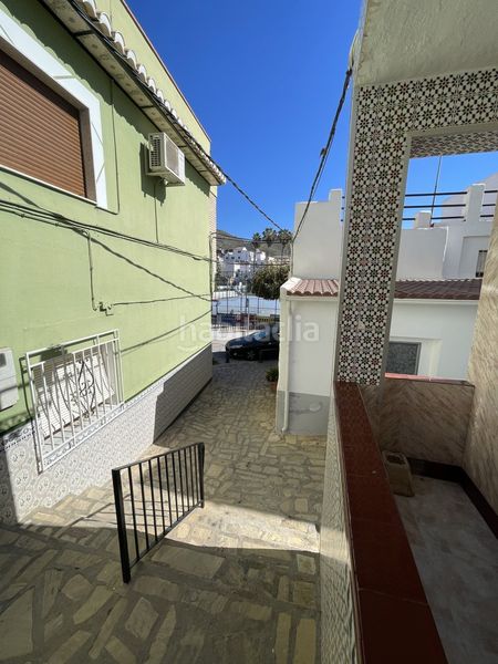 Foto 1adda13f-62ec-497e-b5ac-4bb66445158b. Casa a Centro Salobreña