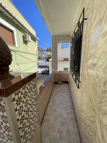 Foto d4dfec5e-8828-4dd2-9479-4179390c560e. Casa a Centro Salobreña