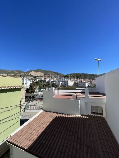 Foto da1b4f98-9357-4ef5-82b0-8252e3ea6b08. Casa a Centro Salobreña