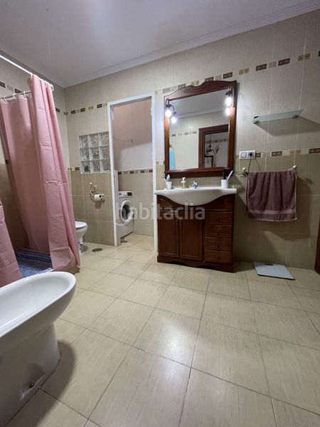 Foto f77c5c6e-4de6-41c7-9c83-0bbbf215a941. Casa a Centro Salobreña