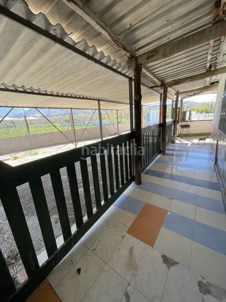 Foto 30369c10-1e2f-4774-b651-433f04b8949f. Masia amb piscina a Lobres Salobreña