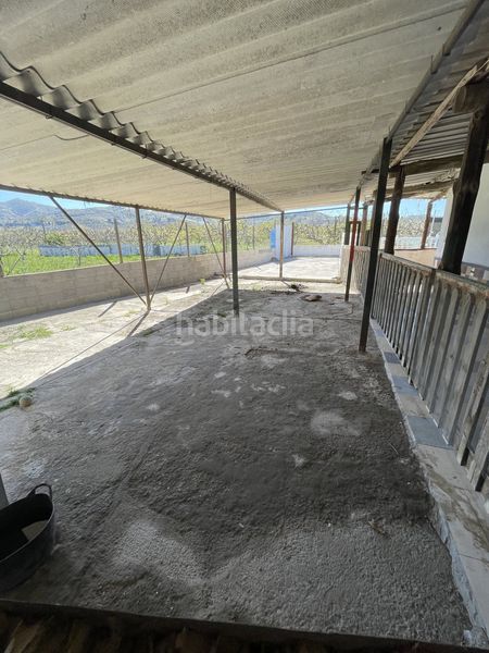 Foto e9200162-99fb-402b-bfbf-ab6ee6edd691. Masia amb piscina a Lobres Salobreña