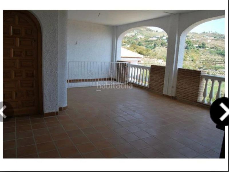 Foto 6ac8bea1-e6fb-49a8-95c8-be77711aec4a. Casa amb aparcament a Monte los Almendros - El Pargo - Costa Aguilera Salobreña