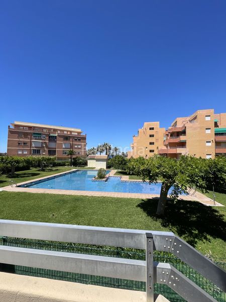 Foto cd681bf7-eace-47af-8b39-aa9c521cc308. Àtic amb piscina a Salobreña costa Salobreña