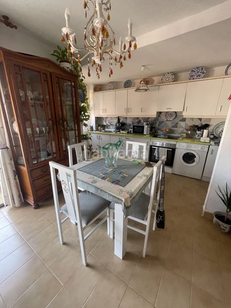 Foto c020709d-b5c4-49a2-b569-0f7ca36655d6. Rent flat with pool in Centro Salobreña