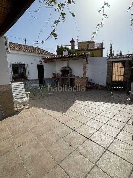 Foto f4be11d5-7aff-460c-b3ee-f5c8e93ddd44. Masia amb piscina a Molvízar