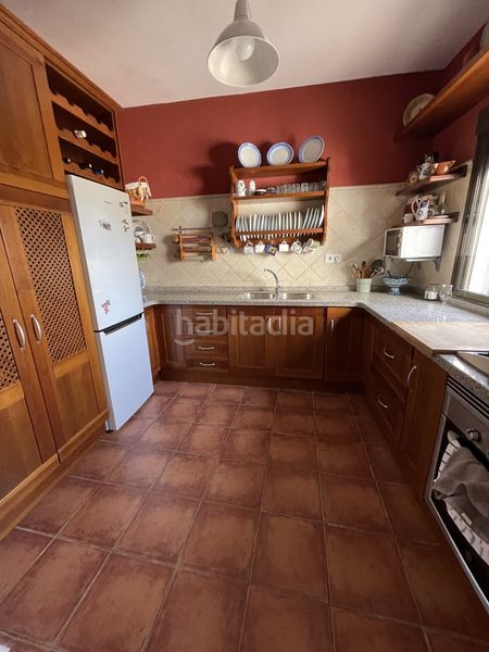 Foto ab19fb90-9d25-40c0-9a16-2084bdc5fef6. Masia amb piscina a Centro Salobreña