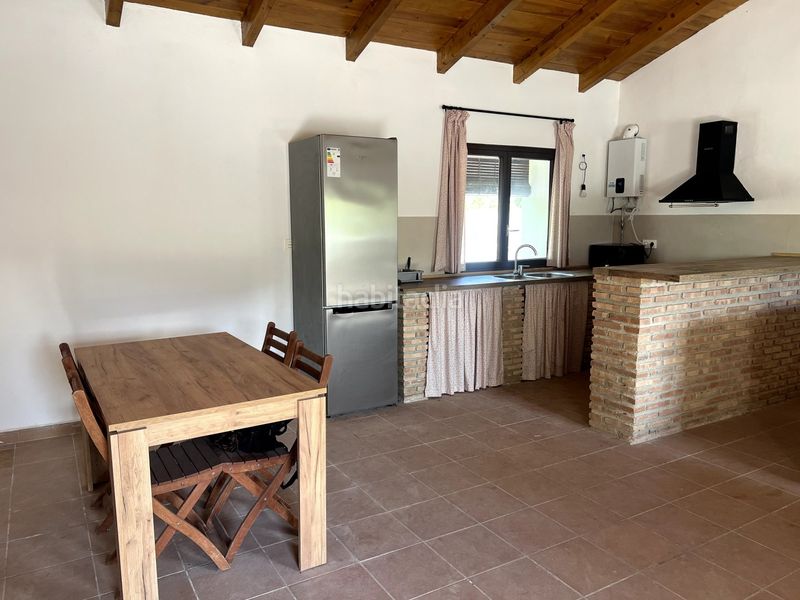Foto dc9c33c5-7095-4180-bf42-e559329e23ee. Rent country house with heating pool in Guájares (Los)