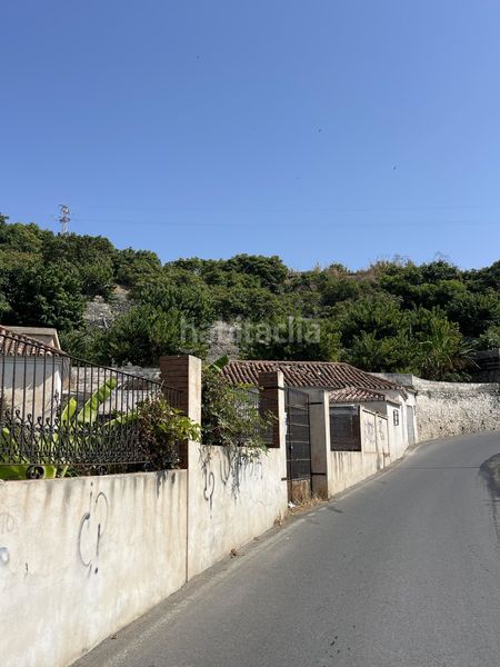 Foto fa6d3b48-3aeb-4af0-951b-037b9899407c. Casa a Centro Salobreña
