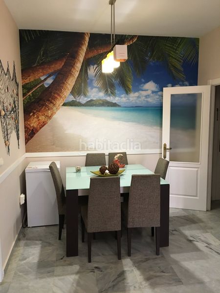Foto a4d27eaa-5918-4321-a4d8-98151c59b53a. Rent flat with heating pool in Centro Salobreña