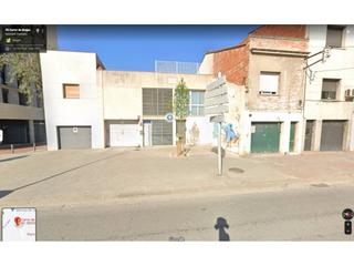 Aparcament cotxe  Brujas. Parking estación renfe centro