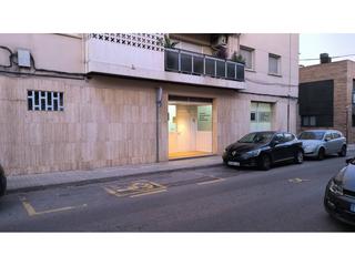 Lloguer Local Comercial  Ribot i serra. Local en alquiler en la creu alta