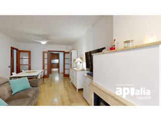 Appartement à Centre-Eixample-Can Llobet. Piso  barbera del vallès centre