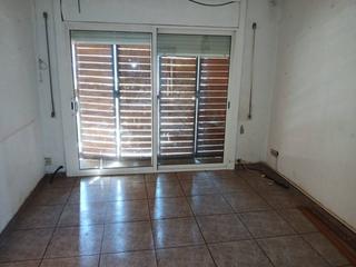 Etagenwohnung  Sau. Venta de piso en sabadell