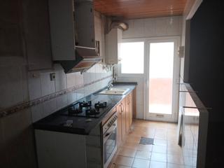 Etagenwohnung  Lepant. Piso para reformar en eixample sabadell