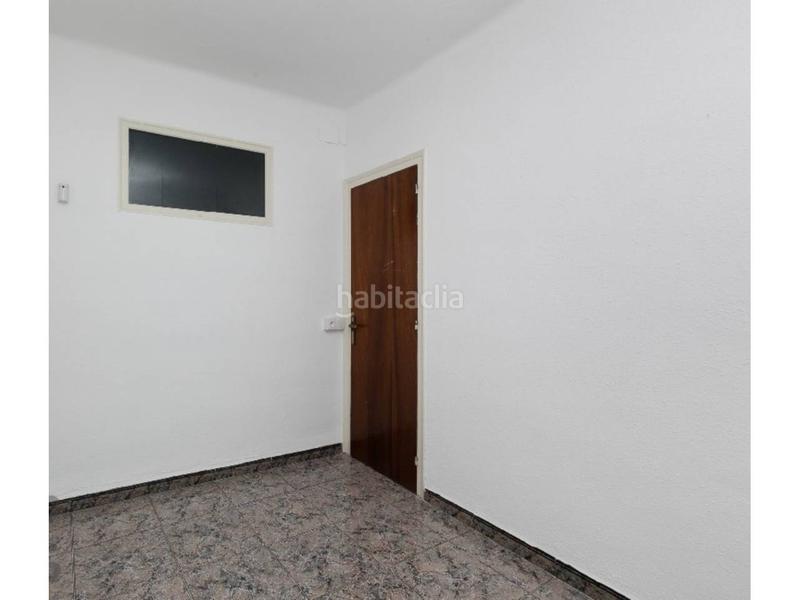 Foto 45d7b069-1047-4f7a-a318-5d1596e24da3. Casa Roc Blanc casa okupada en Roc Blanc Terrassa