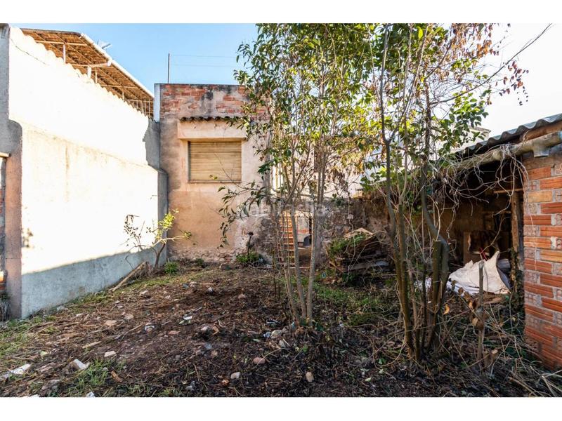 Foto a4d86f7d-ec9b-4a59-bf57-82aad3d26d4e. Casa adosada  en venta en Sentmenat