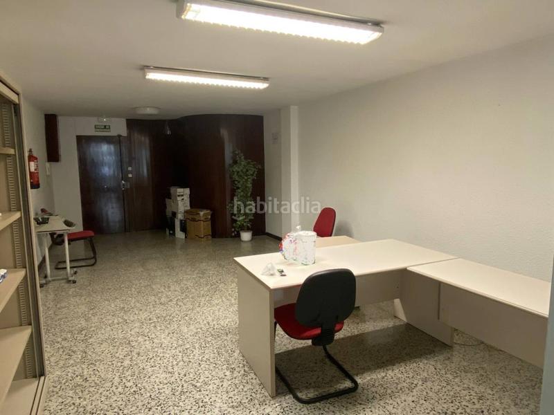 Foto 13af17d9-4174-42ec-a0b0-f9fb44c99714. Local comercial a Centre Sabadell